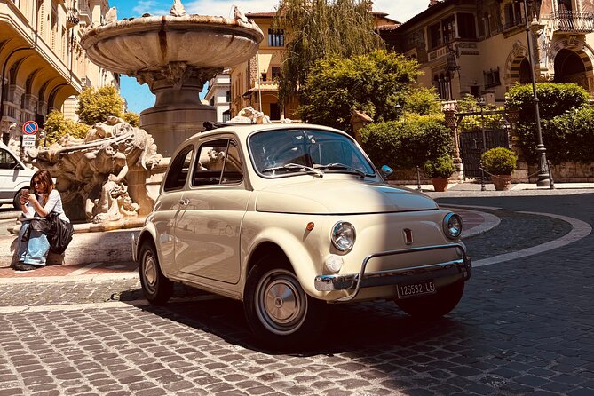 Rome: Retro Fiat 500 car tour with Pro-Photographer - Starting on Via Cavour near the Colosseum