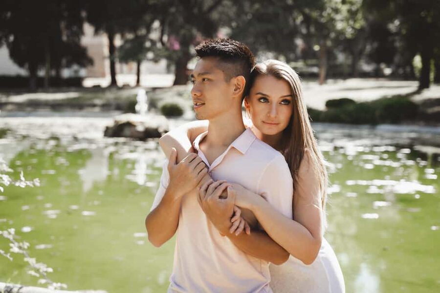 Rome: Romantic Couple Photoshoot at Villa Borghese - The Photographer’s Role Makes a Difference