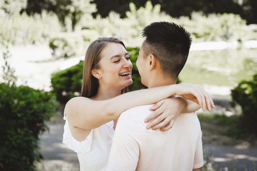 Rome: Romantic Couple Photoshoot at Villa Borghese - Editing, Gallery Choices, and Print Options