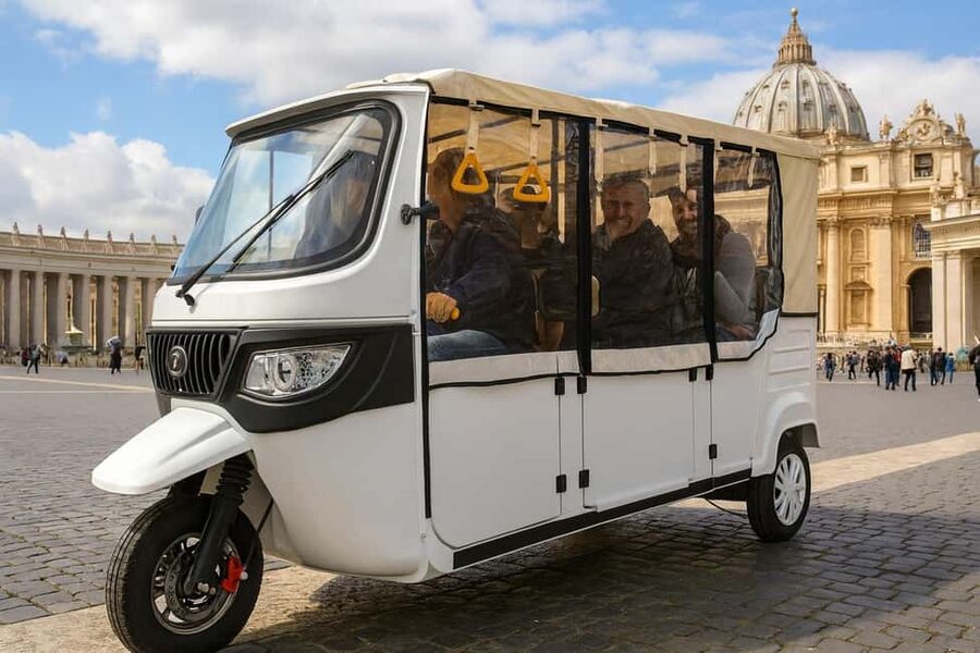 Rome: Timeless Electric Tuk-Tuk Photography Service - What the detailed two-hour itinerary feels like