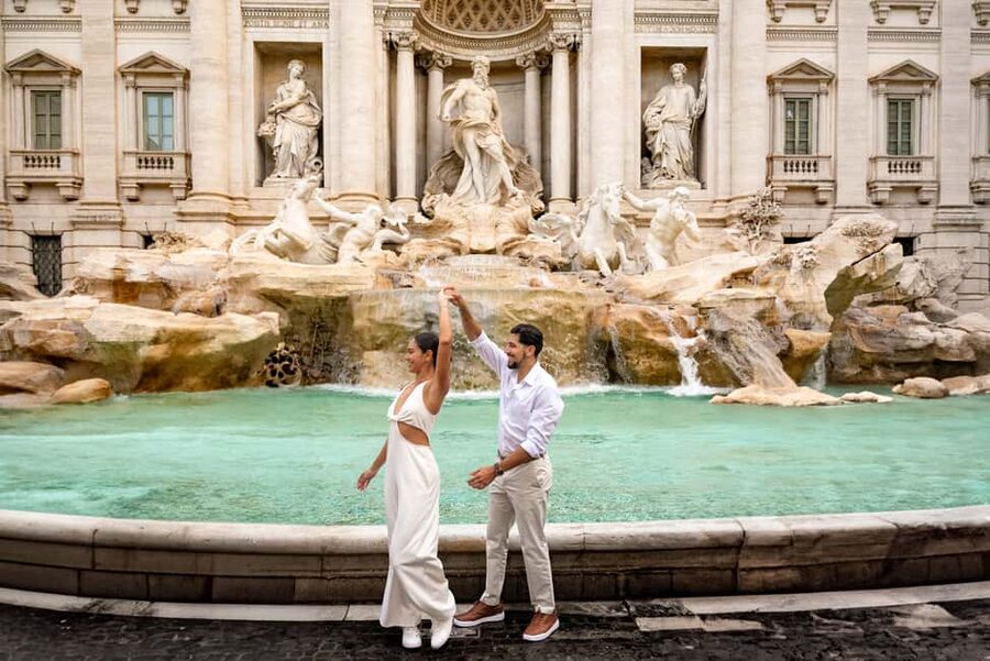 Rome: Trevi Fountain Photoshoot – Private & Personalized - Why dawn changes the Trevi Fountain experience