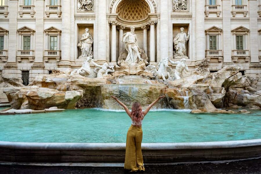 Rome: Trevi Fountain Photoshoot – Private & Personalized - Is $47 good value?