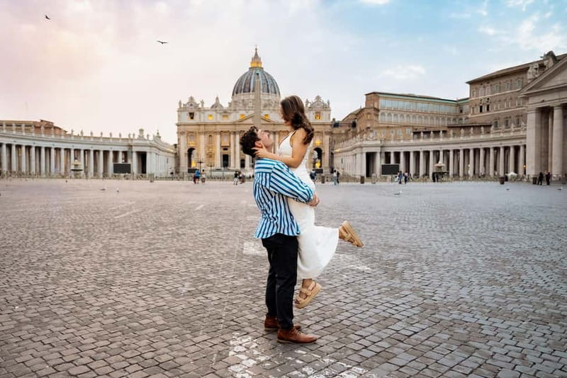 Rome: Vatican and Castel Sant'Angelo Private Photoshoot - Starting at St. Angelo Bridge