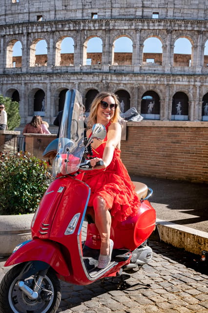 Rome: Vespa City Tour with Professional Photoshoot - Practical details that affect your choice
