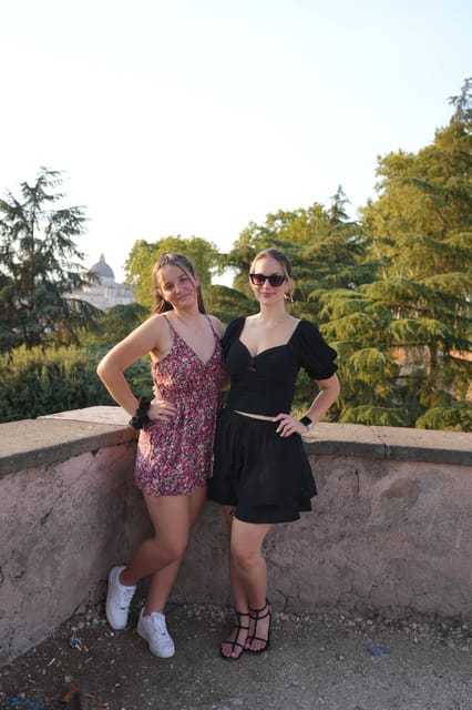 Rome: Vespa Photo Tour with Historic City Highlights - Safety and comfort on the Vespa