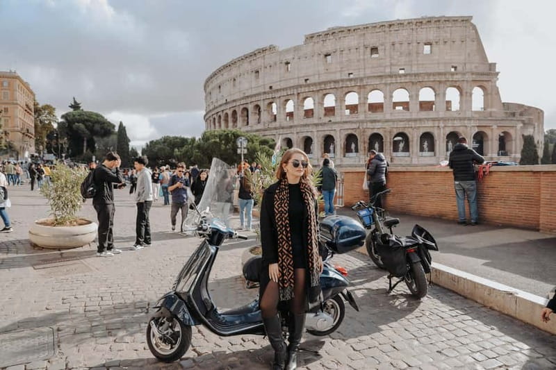 Rome: Vespa Ride in the Streets with Photography - Starting at Caffè Roma