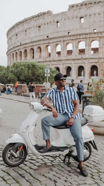 Rome: Vespa Ride in the Streets with Photography - Through Trastevere and Back Into the Center