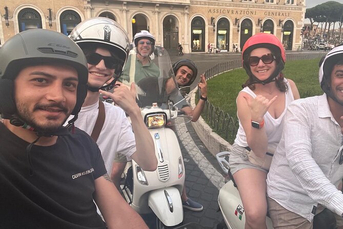 Rome Vespa tour with Pro Photographer - The Orange Garden on Aventine Hill
