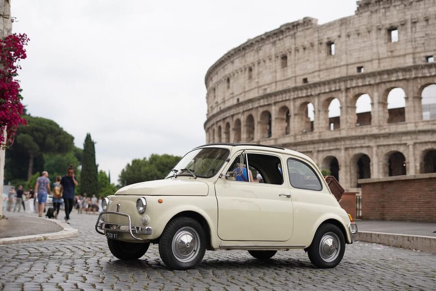 Rome: Vintage Car Tour with Professional Photographer - What the professional photo service adds