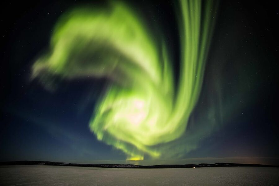 Rovaniemi: Best & Original Aurora Experience with Pro Photos - The guide makes or breaks the night