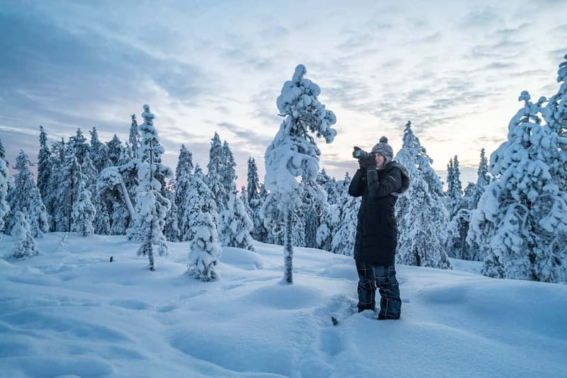 Rovaniemi City Photography Tour - A professional photoshoot, not just camera advice