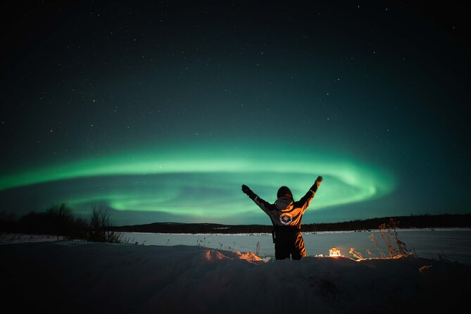 Rovaniemi Northern Lights Photography Small-Group Tour - Chasing the aurora from Rovaniemi