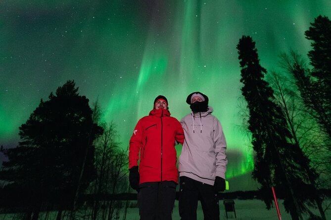 Rovaniemi: Northern Lights Pro Guaranteed - Unlimited (PRIVATE) - The camera may see more than your eyes