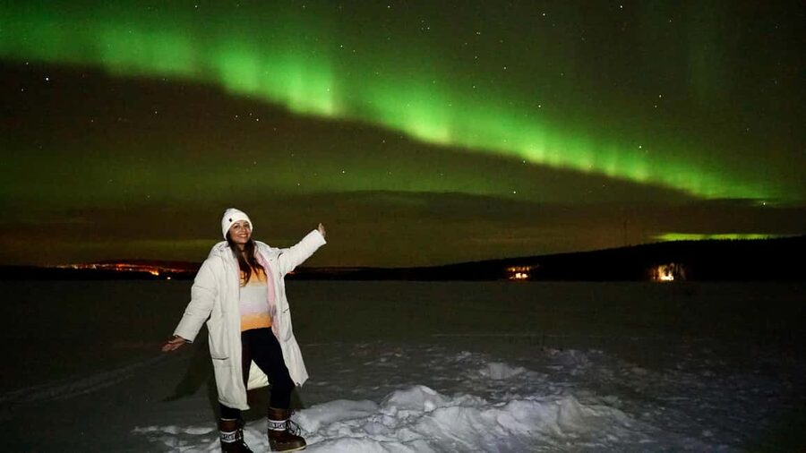 Rovaniemi: Photography Northern Lights Tour with BBQ & Glögi - Leaving Rovaniemi for darker skies