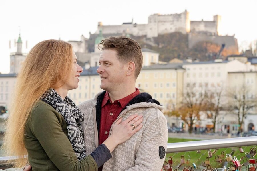 Salzburg City: private photoshoot at Salzburgs landmarks - Five minutes to the Marko-Feingold-Steg