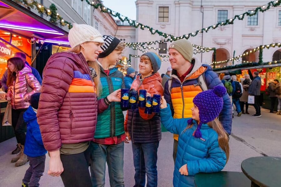 Salzburg City: private photoshoot at Salzburgs landmarks - Is $352 good value for a private group?