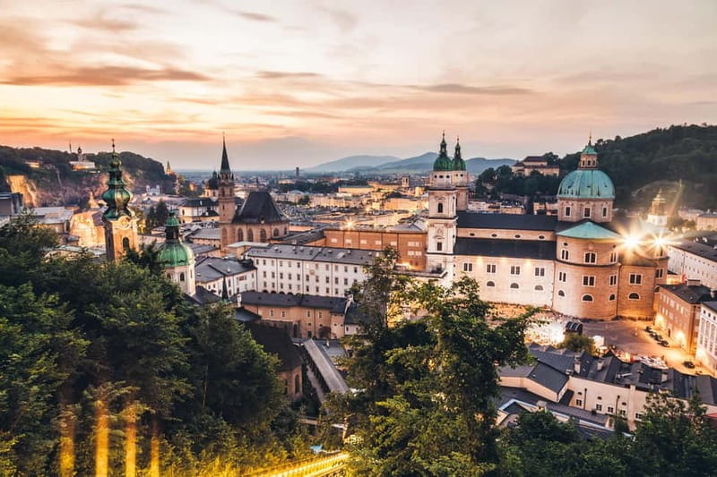 Salzburg: Photography Tour with a Professional Photographer - The Salzach and Salzburg’s Old Town