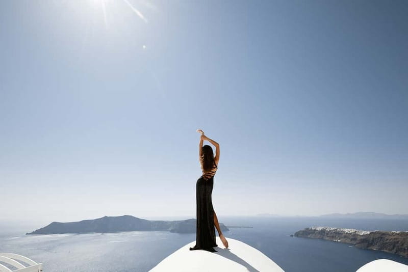 Santorini: Casual Photoshoot by Flying Dress Photo © - Is $508 good value for your group?