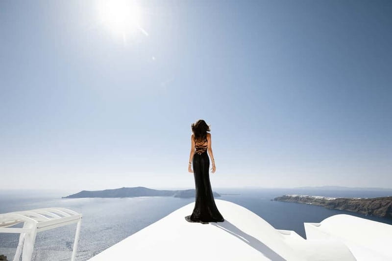 Santorini: Casual Photoshoot by Flying Dress Photo © - Booking details that affect your day