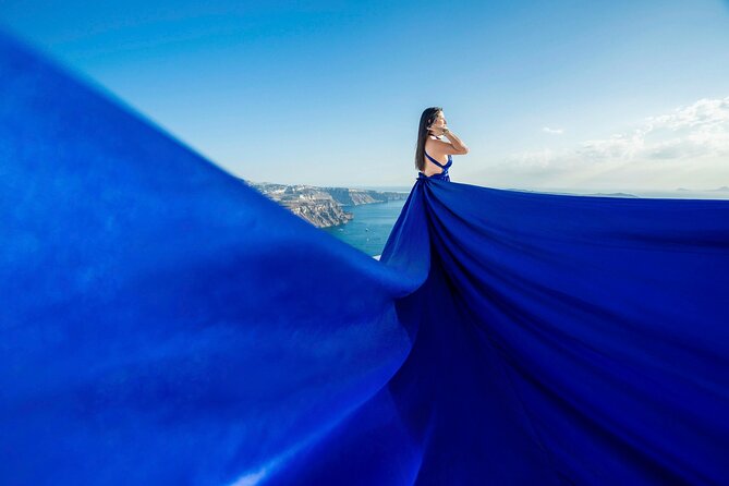 Santorini: Flying Dress Photoshoot - The photo package and waiting period