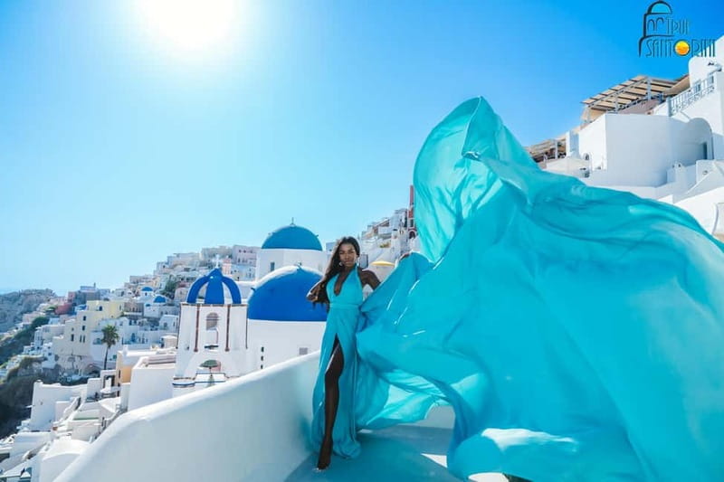 Santorini:FlyingDress Photoshoot with edited pics and pickup - Oia, Imerovigli, and the question of location