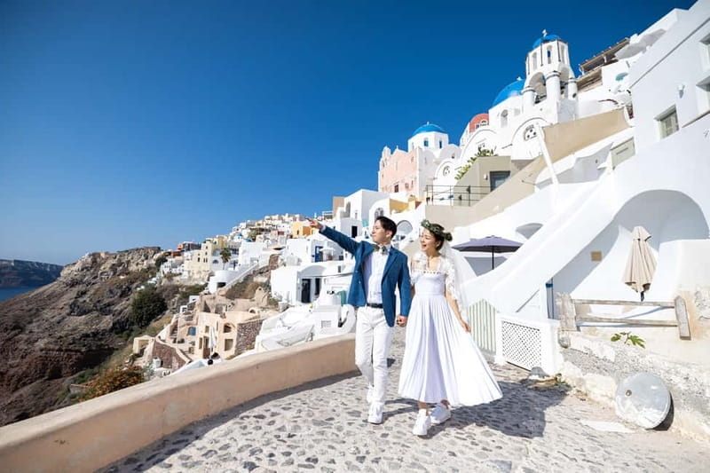 Santorini: Photo Tour With Professional Photographer - What you actually receive after the shoot