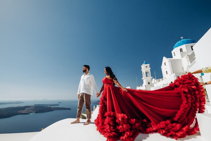 Santorini: Private Flying Dress Photoshoot Experience - Key points to know before booking