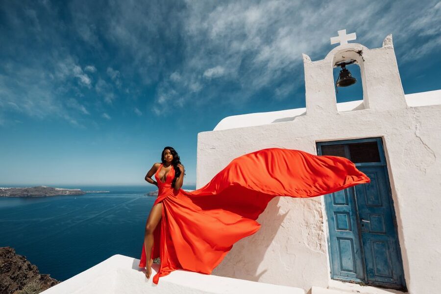 Santorini: Private Flying Dress Photoshoot Experience - Who will enjoy this most