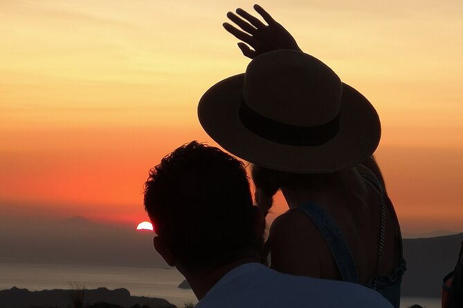 Santorini Private Wine Tour at Sunset with Tastings and Pictures - Wine, snacks, and how much food to expect