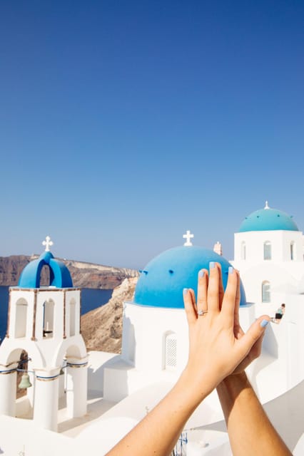 Santorini Proposal: A Luxury Photoshoot for Your Yes! Moment - What the $553 price means