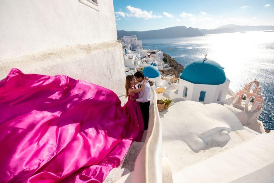 Santorini: Unique Flying Dress Photoshoot Experience - Key points before you book