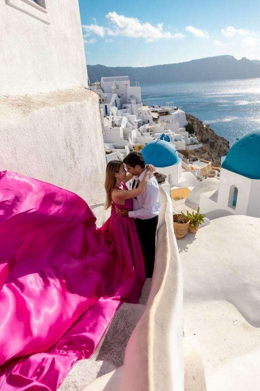 Santorini: Unique Flying Dress Photoshoot Experience - The photographers make or break the session
