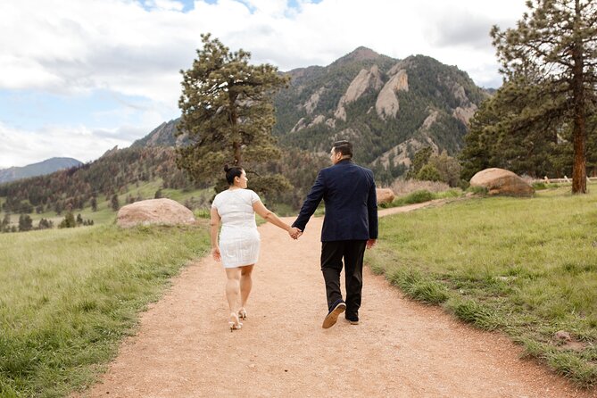 Scenic Mountain Photoshoot in Boulder, Colorado - Photographer guidance helps you relax