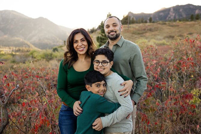 Scenic Mountain Photoshoot in Boulder, Colorado - Who will get the most from this experience
