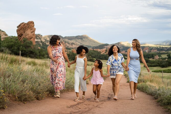 Scenic Photoshoot in Denver's Foothills - Posing help that removes the awkwardness