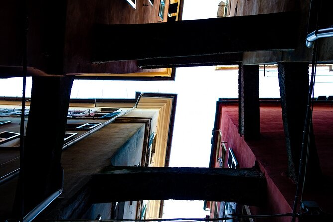 Secret Genoa Photo Tour - Weather can change the plan