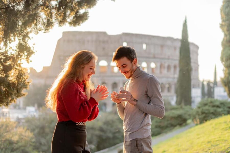 Secret Proposal Photoshoot in Rome + Reel - How the photographer handles nerves and posing