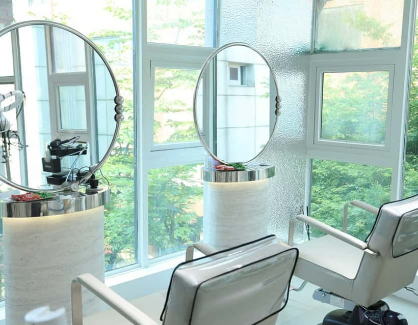 Seoul: K-Beauty Tour with Hair, Makeup, Photo Shoot - A Seoul makeover built around the final photograph