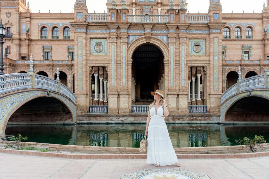 Seville: Professional Photoshoot - Timing, clothing, and weather advice