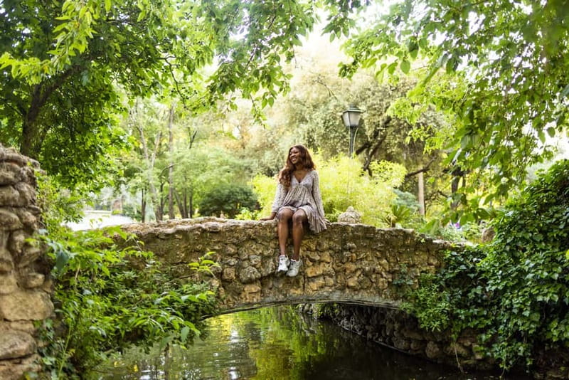 Seville: Professional Photoshoot and Video - Timing, access, and small practical cautions