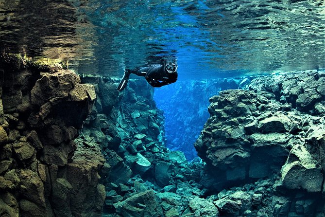 Silfra Fissure Snorkeling From Reykjavík - Free Underwater Photos - The ride from Reykjavík to Thingvellir