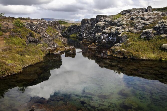 Silfra Wetsuit Snorkeling Tour with Underwater Photos - From Reykjavik - Quick points to know before you book