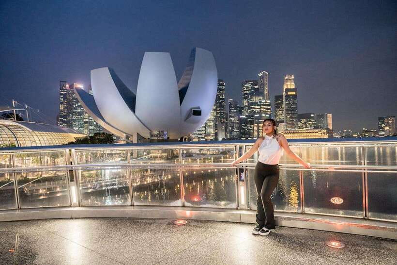 Singapore Photography: Marina Bay Sands & Gardens by the Bay - Singapore’s skyline, handled as a photo session