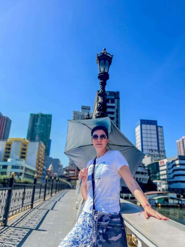 Solo Traveler Friendly Manila Walk w/ Mobile Photography - Arroceros Forest Park and the Pasig River Esplanade