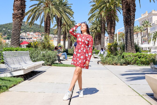 Split Private Tour with Professional Photos - Riva Harbor supplies the easy holiday pictures