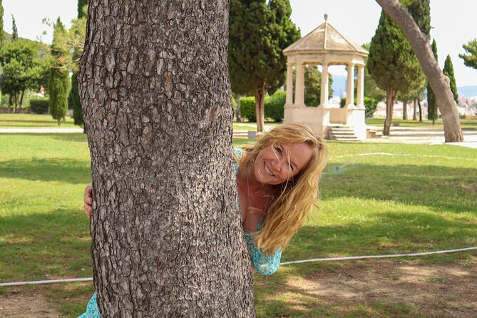 Split Private Tour with Professional Photos - The Palace substructures offer shade and atmosphere