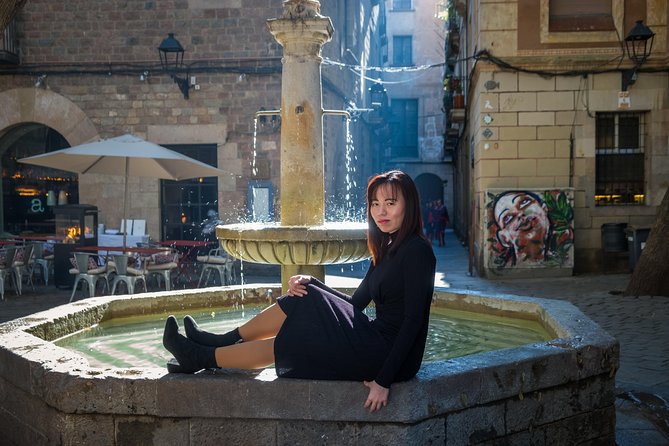 Sunny Barcelona Photoshoot - Parc de la Ciutadella and the Fountain
