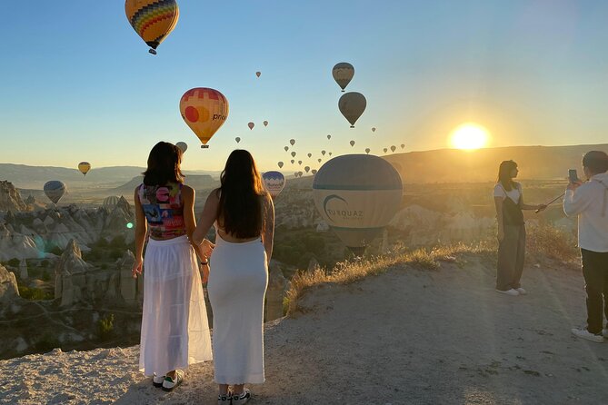 Sunrise Balloon Watching Tour with Photographer in Goreme - Snacks that make the early start easier