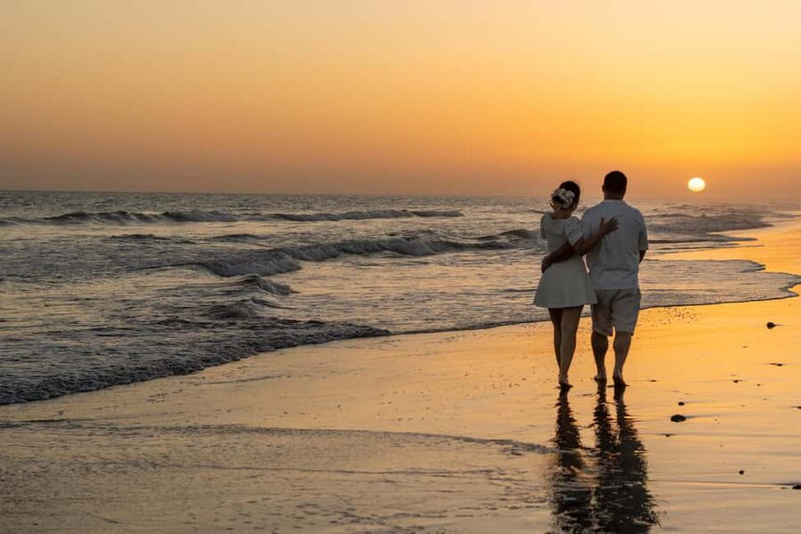 Sunset Photography at Dunas Beach Maspalomas - What to wear for stronger photos
