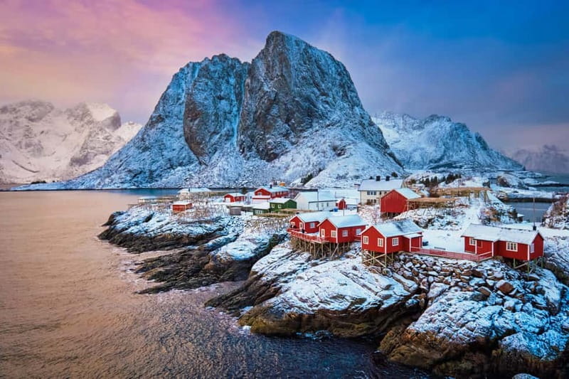 Svolvaer: Lofoten Gems Photo Tour - Reine, Hamnøy & Å - The guide makes the difference